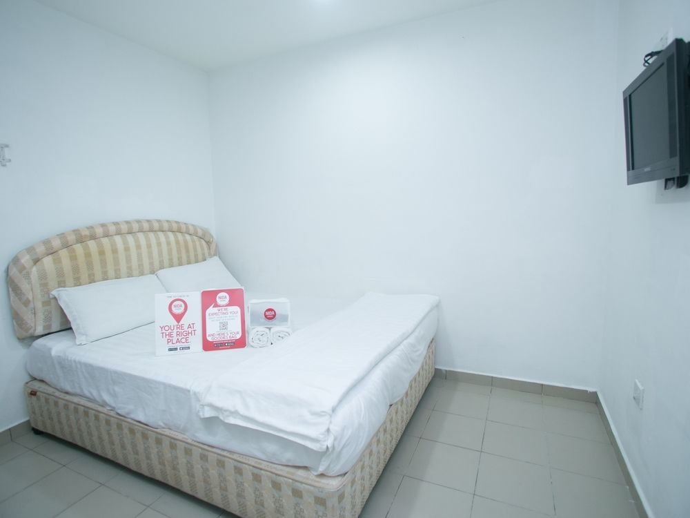 Oyo 988 Malawati Ria Hotel Kuala Selangor Buitenkant foto